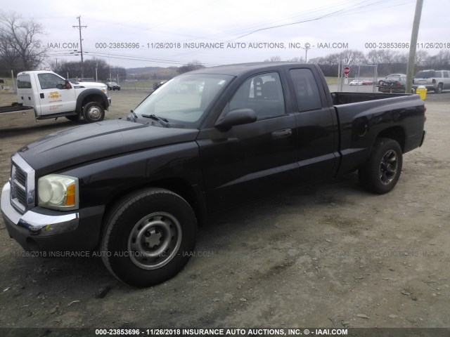 1D7HE42N95S287327 - 2005 DODGE DAKOTA SLT BLACK photo 2