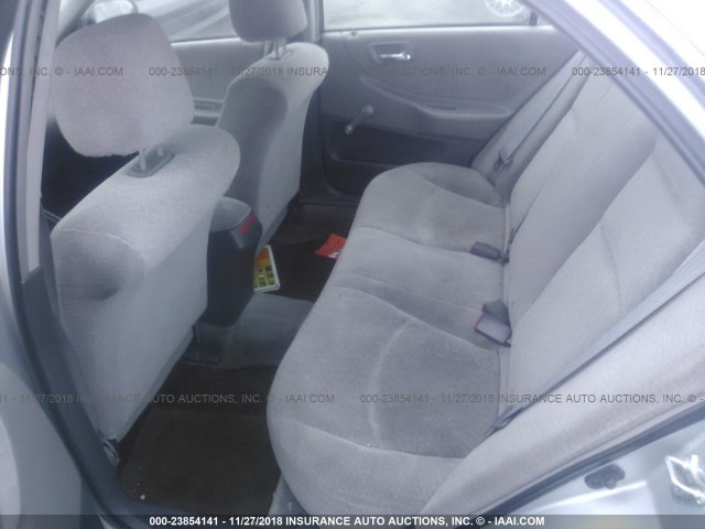 1HGCF86672A111648 - 2002 HONDA ACCORD VALUE SILVER photo 8