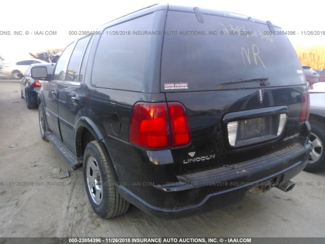 5LMFU28545LJ19825 - 2005 LINCOLN NAVIGATOR Қара фото 3