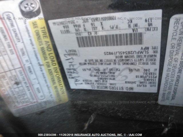 5LMFU28545LJ19825 - 2005 LINCOLN NAVIGATOR Қара фото 9