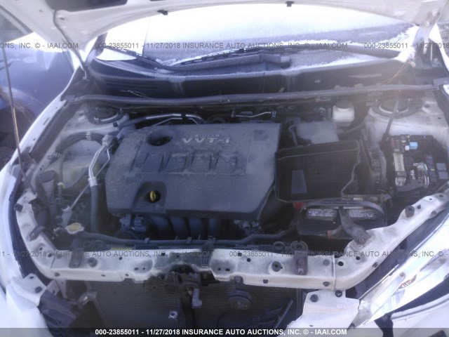 2T1KU4EEXAC529780 - 2010 TOYOTA COROLLA MATRIX  WHITE photo 10