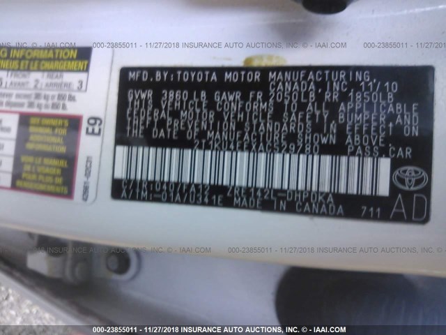 2T1KU4EEXAC529780 - 2010 TOYOTA COROLLA MATRIX  WHITE photo 9