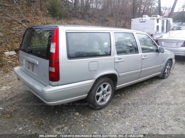 YV1LW61J1Y2639844 - 2000 VOLVO V70 SE SILVER photo 4