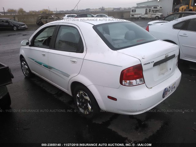 KL1TD52615B367606 - 2005 CHEVROLET AVEO LS WHITE photo 3