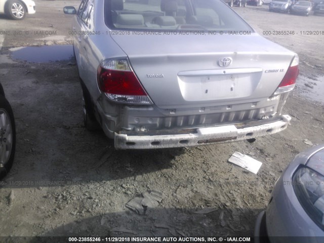 4T1BE32K05U575382 - 2005 TOYOTA CAMRY LE/XLE/SE SILVER photo 6
