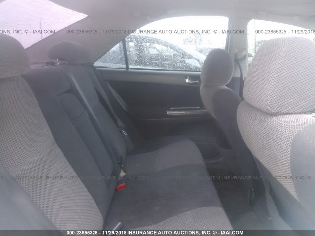 4T1BE32K94U938678 - 2004 TOYOTA CAMRY LE/XLE/SE SILVER photo 8