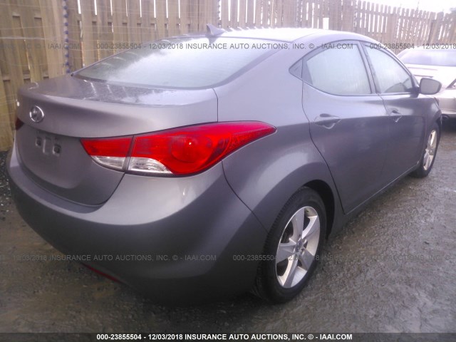 5NPDH4AEXDH364334 - 2013 HYUNDAI ELANTRA GLS/LIMITED GRAY photo 4