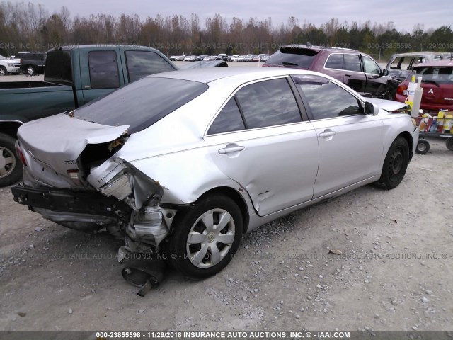 4T1BE46K48U237424 - 2008 TOYOTA CAMRY CE/LE/XLE/SE SILVER photo 4
