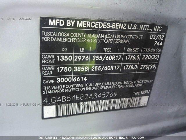 4JGAB54E82A345769 - 2002 MERCEDES-BENZ ML 320 SILVER photo 9