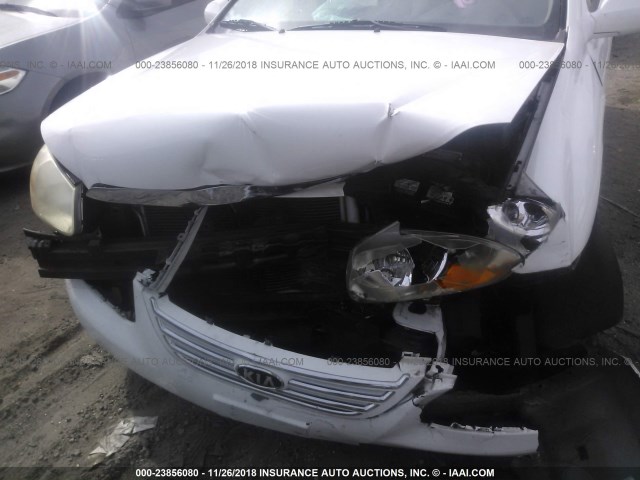 KNAFE121775462427 - 2007 KIA SPECTRA EX/LX WHITE photo 6