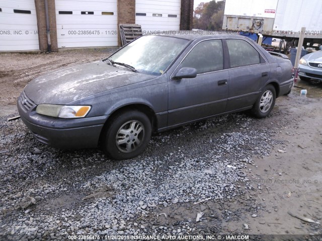 4T1BG22K9VU100298 - 1997 TOYOTA CAMRY CE/LE/XLE GRAY photo 2