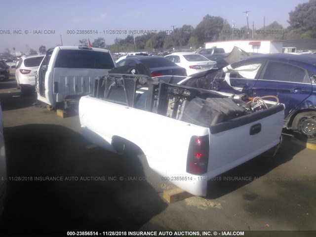 1GCEC14X35Z152626 - 2005 CHEVROLET SILVERADO C1500 WHITE photo 3