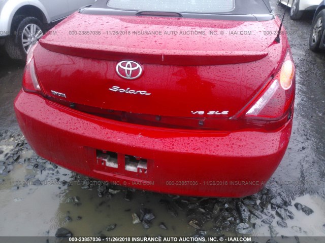 4T1FA38P95U042317 - 2005 TOYOTA CAMRY SOLARA SE/SLE RED photo 6