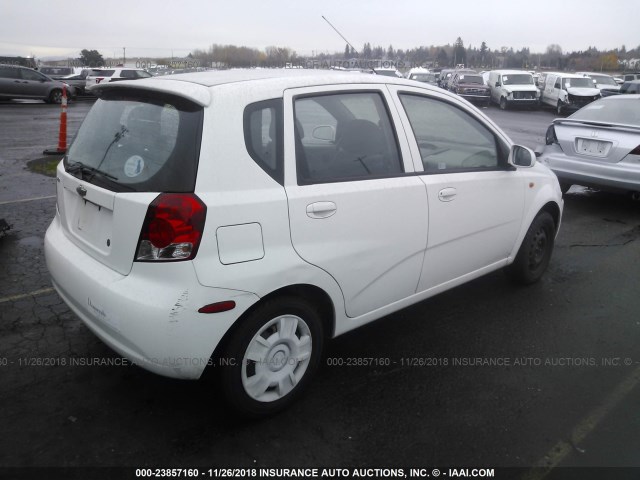 KL1TD62644B149678 - 2004 CHEVROLET AVEO WHITE photo 4