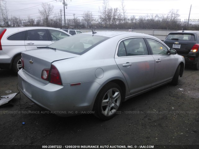 1G1ZB5E12BF236173 - 2011 CHEVROLET MALIBU LS ვერცხლისფერი ფოტო 4