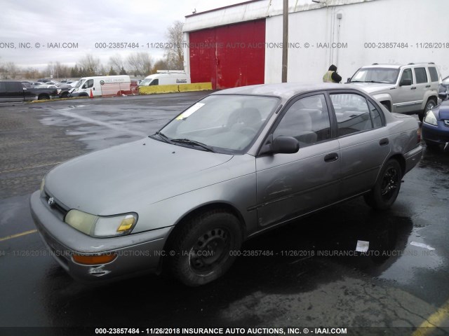 1NXAE09B6SZ335958 - 1995 TOYOTA COROLLA LE/DX GRAY photo 2