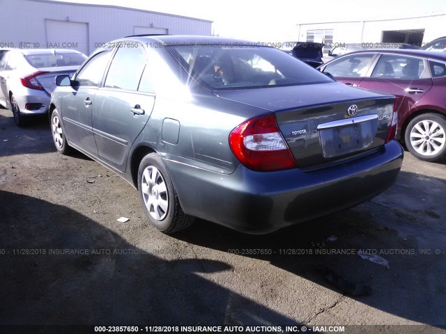 4T1BE32K23U671883 - 2003 TOYOTA CAMRY LE/XLE/SE GREEN photo 3
