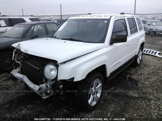 1C4NJPCB9CD550447 - 2012 JEEP PATRIOT LIMITED WHITE photo 2