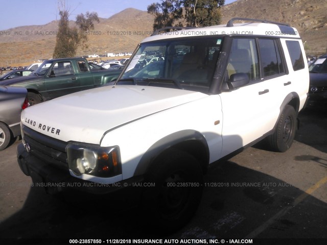 SALTL16483A796914 - 2003 LAND ROVER DISCOVERY II S WHITE photo 2