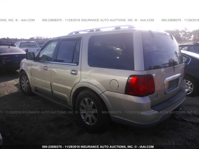 5LMFU27R24LJ31359 - 2004 LINCOLN NAVIGATOR 金色 照片 3