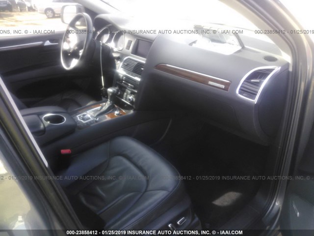 WA1LGAFE5DD008041 - 2013 AUDI Q7 PREMIUM PLUS GRAY photo 5