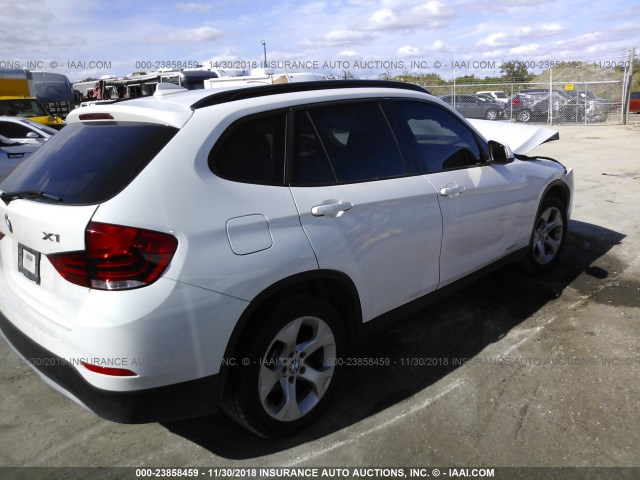 WBAVM1C59FV319154 - 2015 BMW X1 SDRIVE28I WHITE photo 4