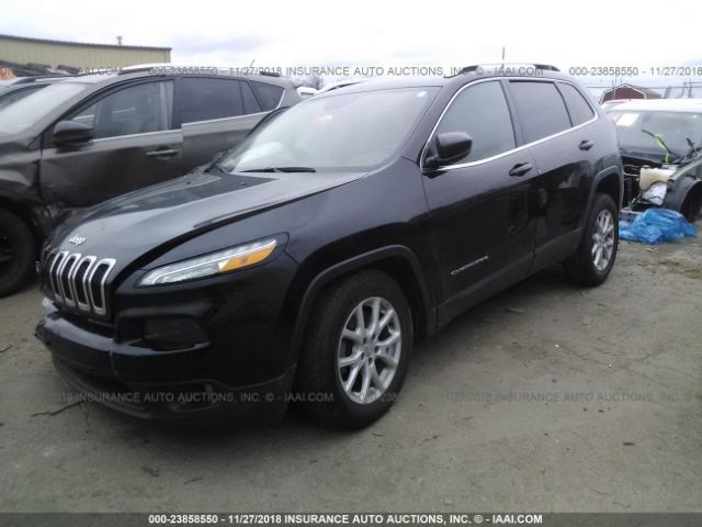 1C4PJMCS0HW639827 - 2017 JEEP CHEROKEE LATITUDE Black photo 2