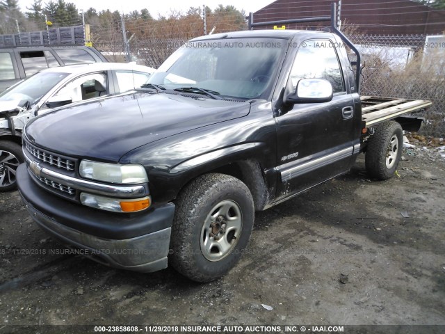 1GCEC14T22Z211190 - 2002 CHEVROLET SILVERADO C1500 BLACK photo 2