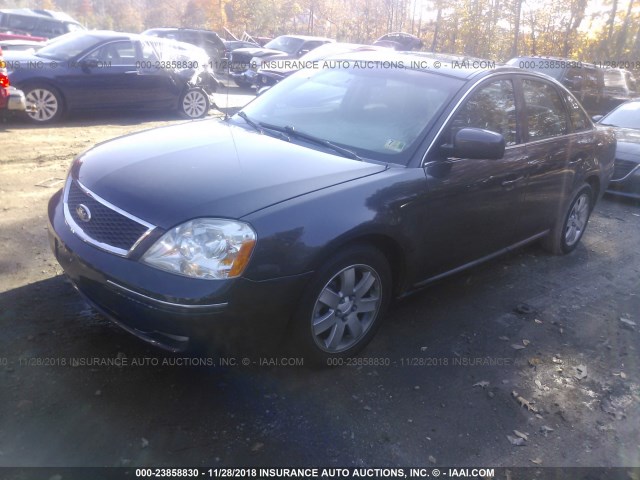 1FAHP24137G157655 - 2007 FORD FIVE HUNDRED SEL GRAY photo 2