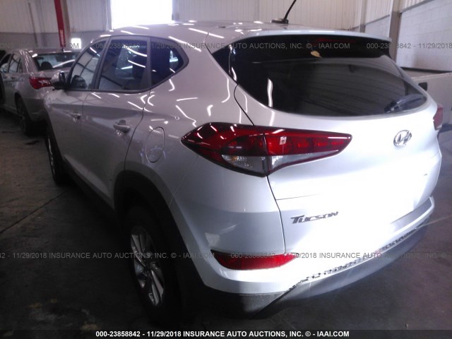 KM8J23A43GU114610 - 2016 HYUNDAI TUCSON SE SILVER photo 3