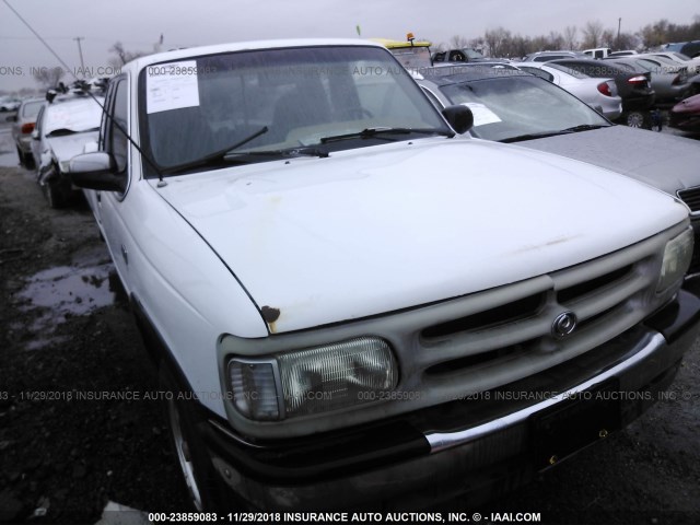 4F4DR17XXRTM29679 - 1994 MAZDA B4000 CAB PLUS WHITE photo 1