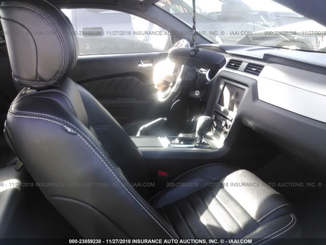 1ZVBP8AM2E5312946 - 2014 FORD MUSTANG GRAY photo 5