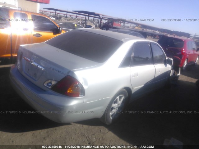 4T1BF28B92U199257 - 2002 TOYOTA AVALON XL/XLS SILVER photo 4