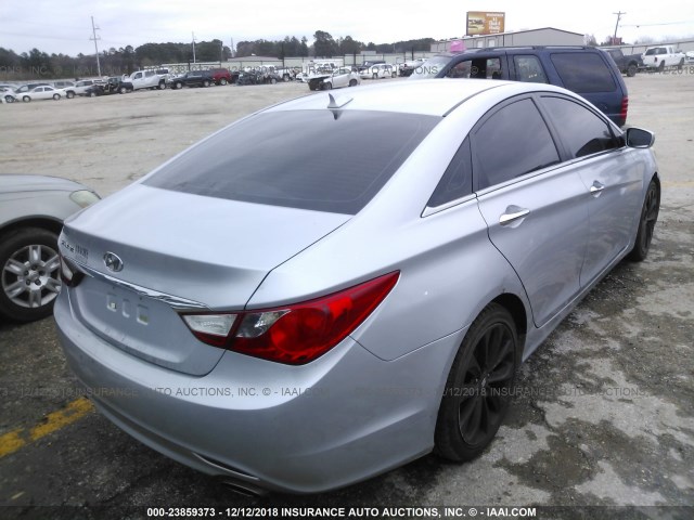 5NPEC4AC3BH286591 - 2011 HYUNDAI SONATA SE/LIMITED SILVER photo 4