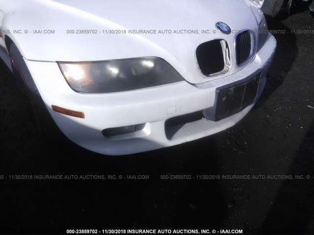 4USCJ3323VL303458 - 1997 BMW Z3 2.8 WHITE photo 6