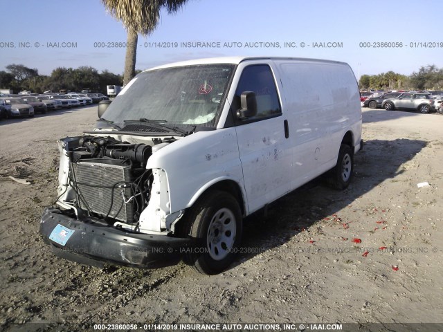 1GTS7AFX1D1180829 - 2013 GMC SAVANA G1500 WHITE photo 2