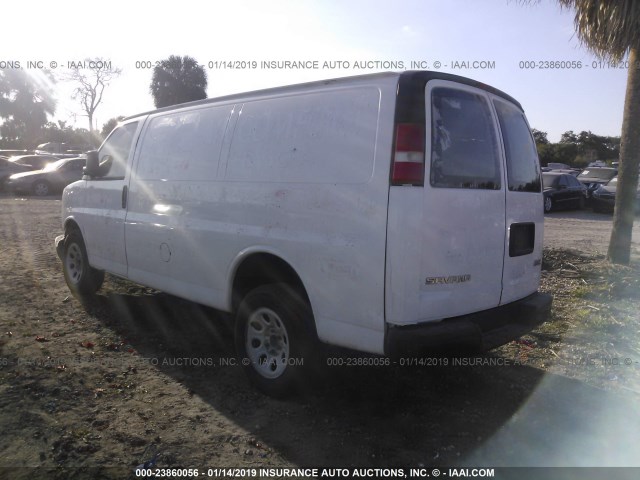 1GTS7AFX1D1180829 - 2013 GMC SAVANA G1500 WHITE photo 3