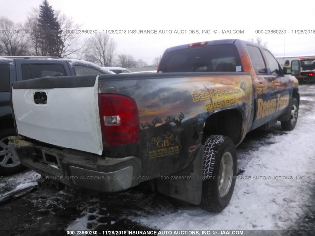 1GC4K1C86CF238083 - 2012 CHEVROLET SILVERADO K3500 LTZ WHITE photo 4