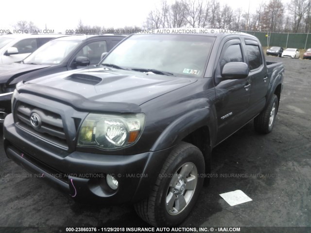 3TMLU4EN2AM051060 - 2010 TOYOTA TACOMA DOUBLE CAB 灰色 照片 2