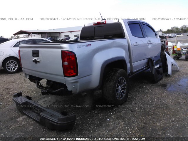 1GCGTEEN8J1103623 - 2018 CHEVROLET COLORADO ZR2 SILVER photo 4