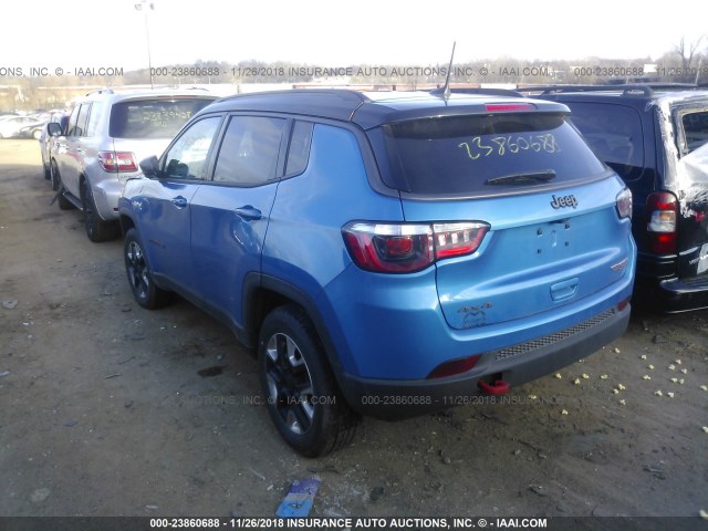 3C4NJDDB7JT210508 - 2018 JEEP COMPASS TRAILHAWK BLUE photo 3