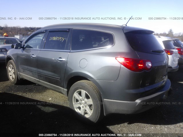 1GNKVGED5BJ216090 - 2011 CHEVROLET TRAVERSE LT GRAY photo 3