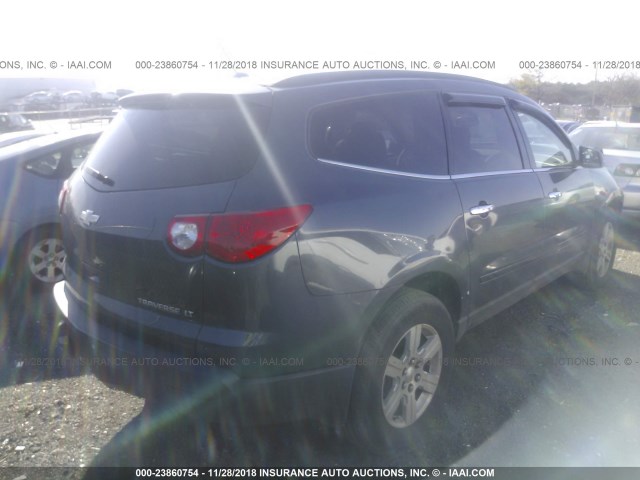 1GNKVGED5BJ216090 - 2011 CHEVROLET TRAVERSE LT GRAY photo 4