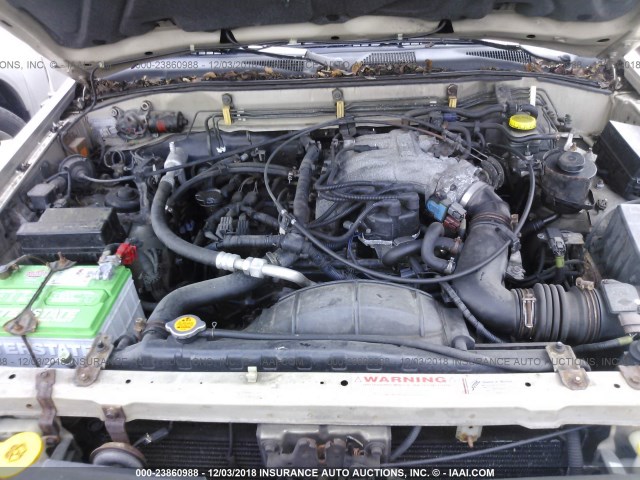 JN8AR05Y2WW237799 - 1998 NISSAN PATHFINDER LE/SE/XE GOLD photo 10