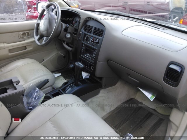 JN8AR05Y2WW237799 - 1998 NISSAN PATHFINDER LE/SE/XE GOLD photo 5