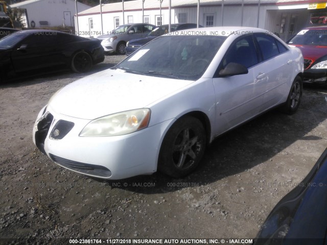 1G2ZG58NX74225078 - 2007 PONTIAC G6 SE WHITE photo 2