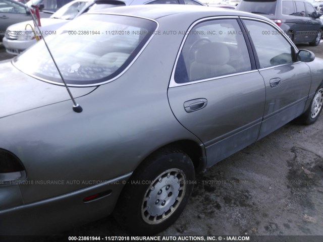 1YVGE22C2V5673718 - 1997 MAZDA 626 DX/LX GREEN photo 6