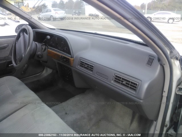 1FACP50U5MA151124 - 1991 FORD TAURUS L WHITE photo 5