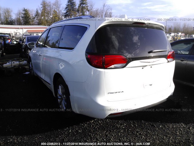 2C4RC1BG1JR143805 - 2018 CHRYSLER PACIFICA TOURING L WHITE photo 3