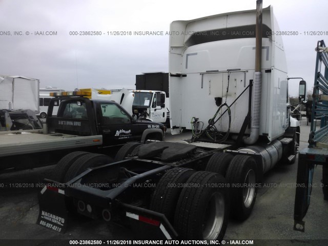 1M1AW09Y6CM025543 - 2012 MACK CXU613  WHITE photo 4